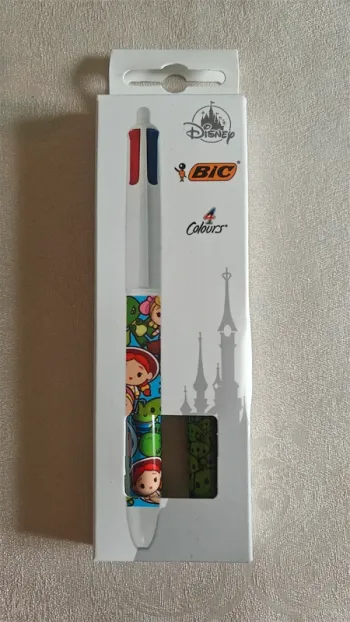 Lot de 2 Stylos Bic 4 couleurs Neuf Disneyland Paris Toy Story Jessie Buzz l'éclair Woody