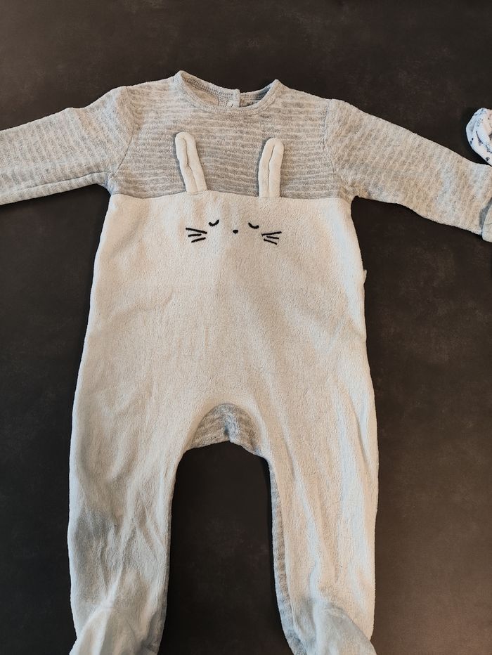 Lot de 4 pyjamas chauds bébé mixtes + bonnet Disney – Taille 9 mois - photo numéro 4