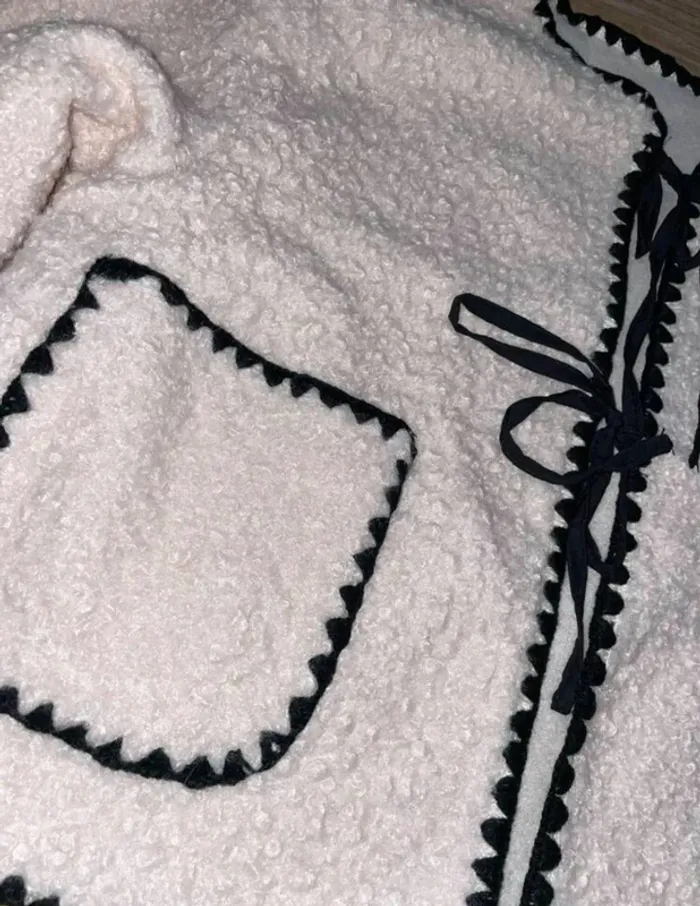 Veste Femme Sherpa Crème Finitions Noires - Taille S Neuve Mi-Saison Chic - photo numéro 5