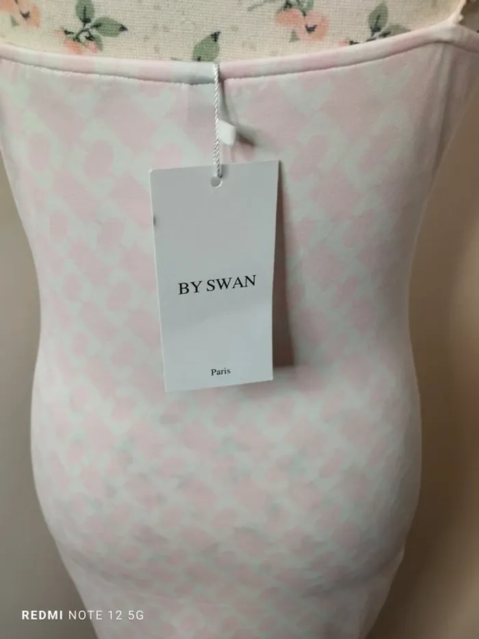 Très belle robe taille M/L - photo numéro 6