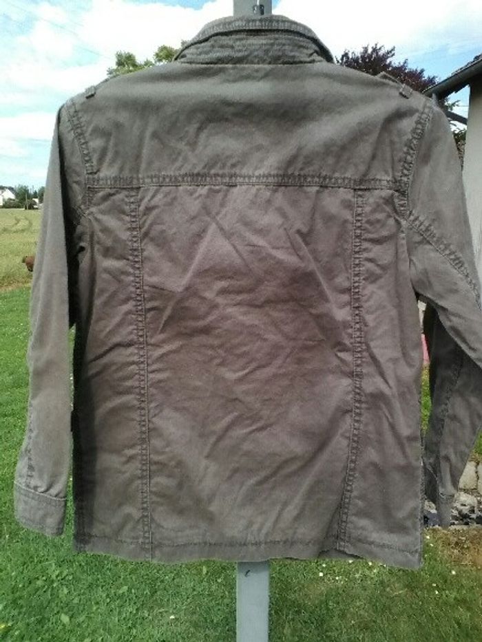 Veste kaki neuve garcon 8ans - photo numéro 2