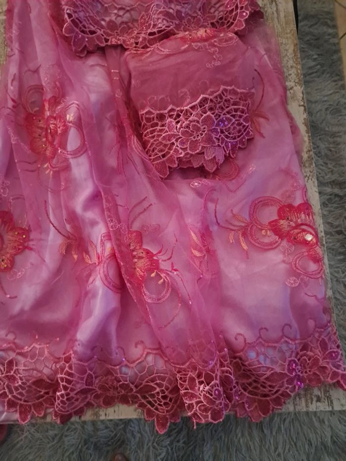 Ensemble orientale jupe longue haut et foulard dentelle et strass - photo numéro 3