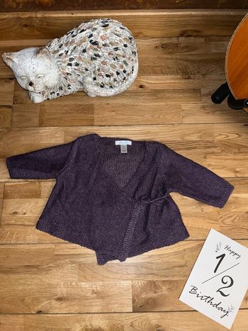 Gilet croisé cache cœur en laine obaibi mauve très bon état 6 mois