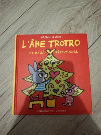 Livre l'âne trotro et zaza fêtent Noël