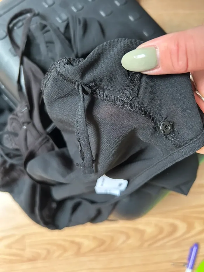 Robe noire - photo numéro 5