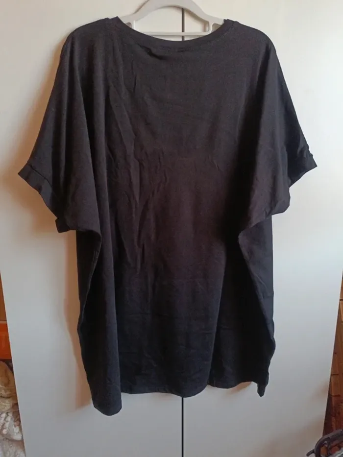 Tee shirt noir tête Mickey argentée - photo numéro 2