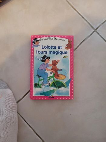 Livre cerf volant (lolotte et l'ours magique)