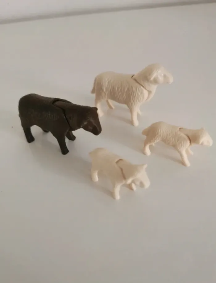 Playmobil lot animaux mouton agneau