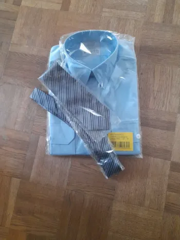 Chemise + cravate
