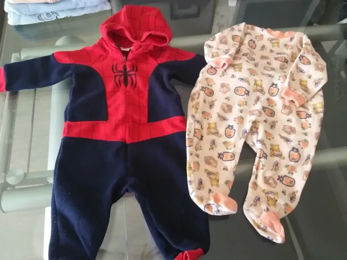Lot vêtements 6 mois a 2 ans - photo numéro 9