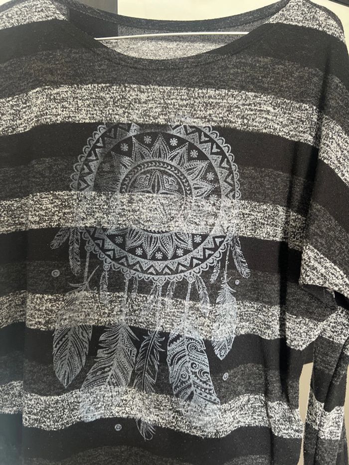 Pull rayé - photo numéro 2