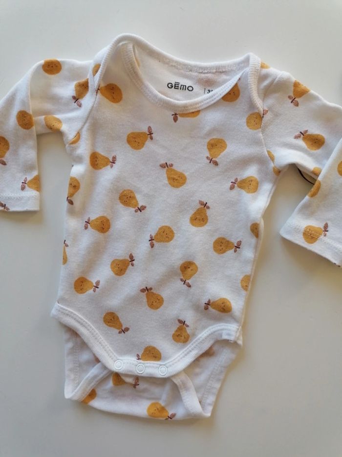 Lot de deux bodys manches longues - Gémo - 3 mois - photo numéro 2