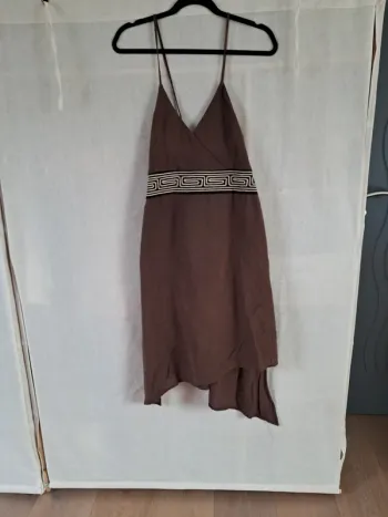 Robe asymétrique d'été très stylée