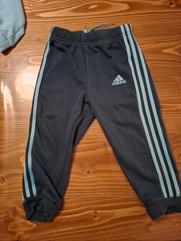 Jogging Adidas 12 - 18 mois - photo numéro 2