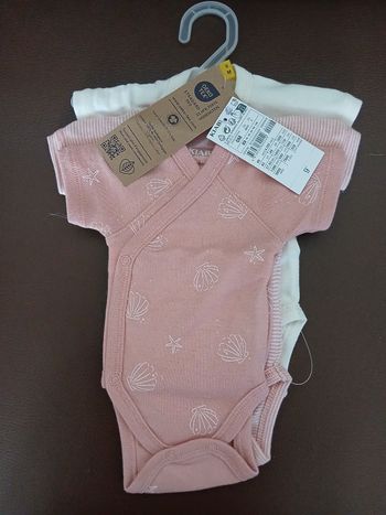 lot 3 bodies fille manches courtes kiabi 50 cm 0 mois 