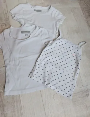 Lot maillots de corps manches courtes 2 ans et 2/3 ans