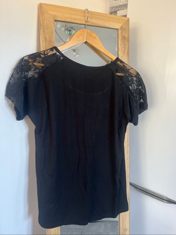 T shirt HELLINE neuf taille 38 - photo numéro 2