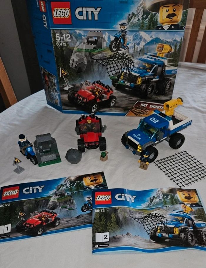 Lego City 60172- La poursuite en montagne-Complet avec notices et boîte