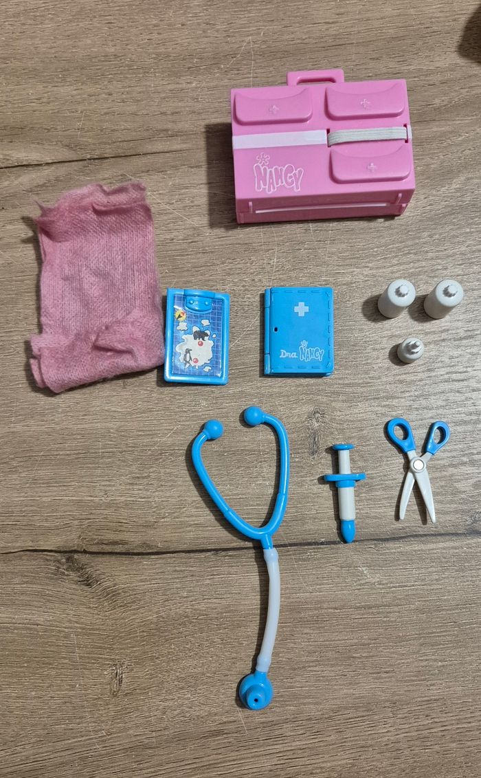 Poupée Nancy chien de traineau - photo numéro 9