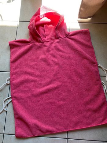 Poncho de bain microfibre rose fille avec capuche