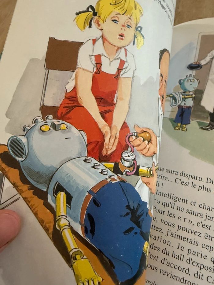 Bon état Hachette jeunesse pierre probst livré Caroline et les vacances de Titus robot - photo numéro 5
