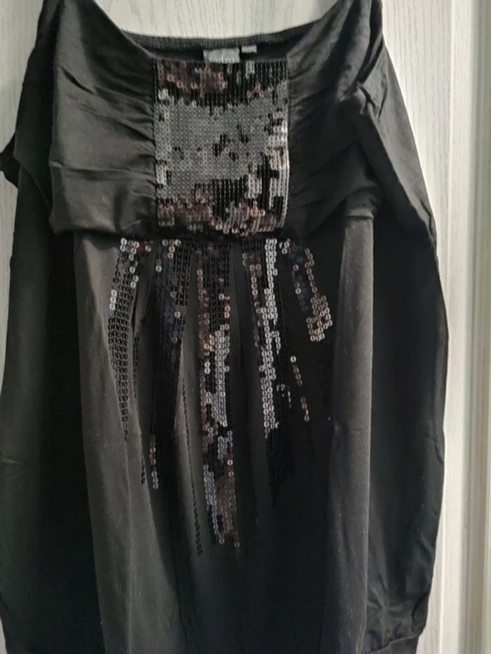 Haut avec sequin - photo numéro 3