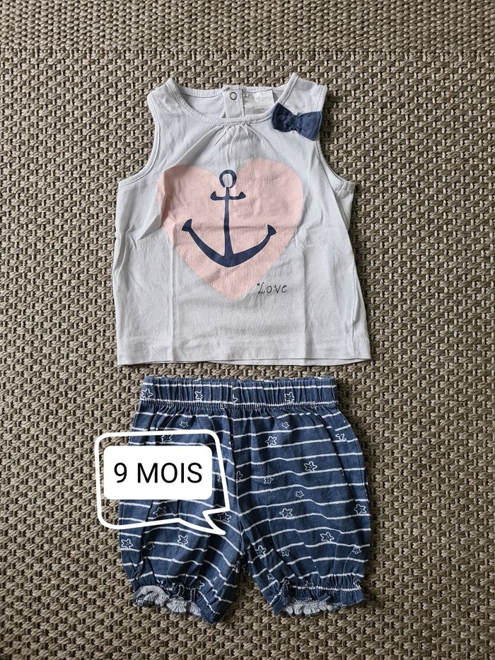 Ensemble T-shirt sans manches et short "marin" - 9 mois
