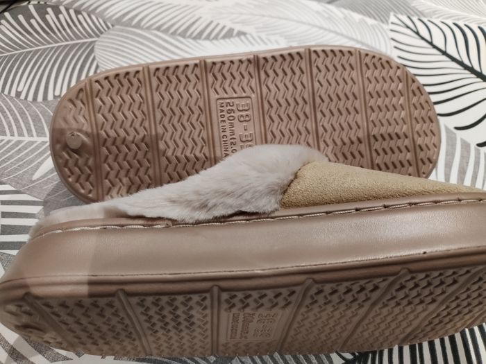 Pantoufle chausson femme taille 38-39 - photo numéro 6