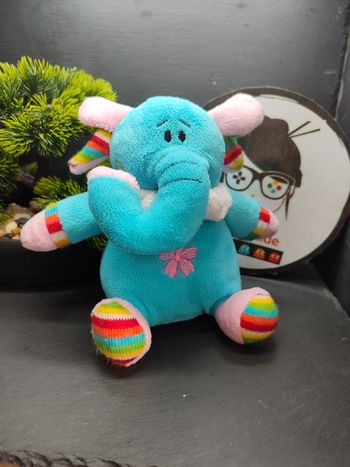 doudou peluche éléphant Zeeman bleu rose fleur spiral multicolore rayé Blanc 
