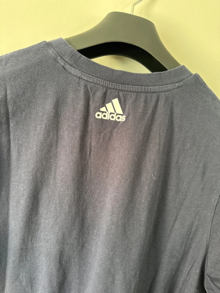 👕 TEE-shirt homme - adidas - très bon état - bleu marine- taille M - photo numéro 10