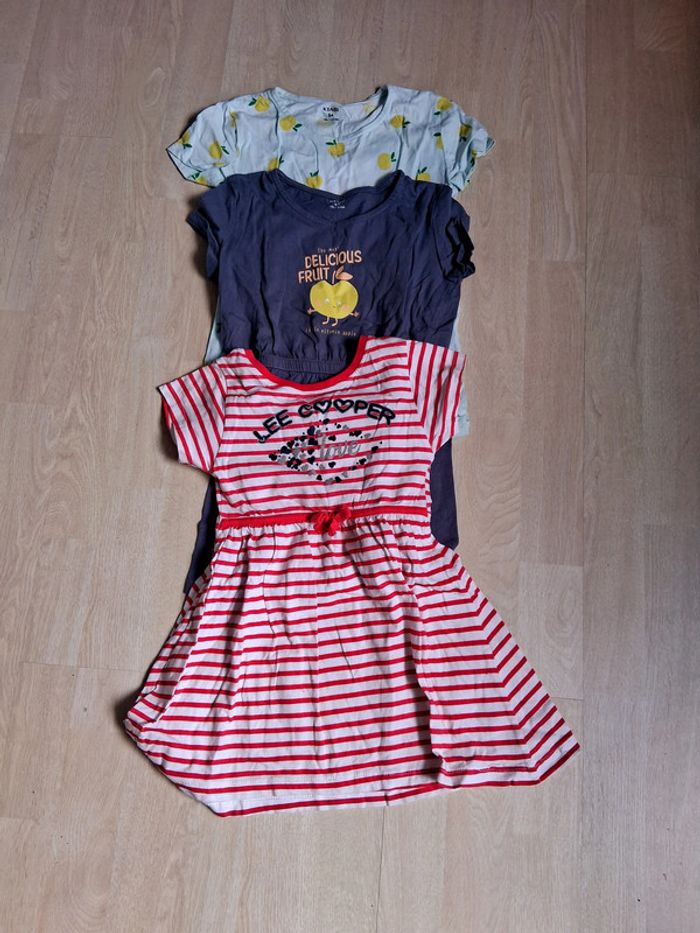 Lot robes 4 ans