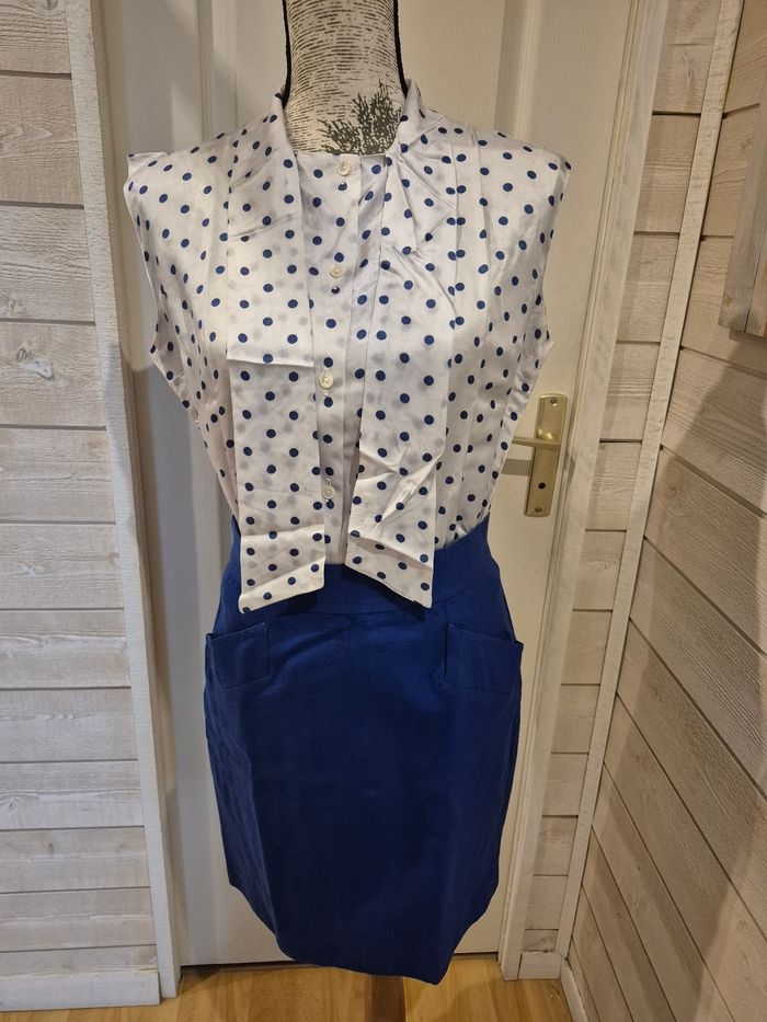 Tailleur - photo numéro 3