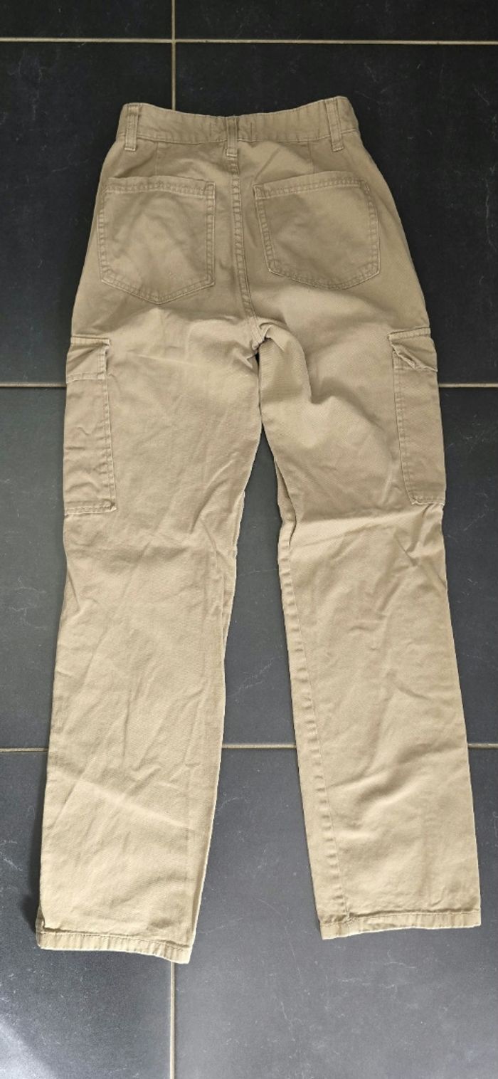 Jean beige stradivarius  taille 34 tbe - photo numéro 4