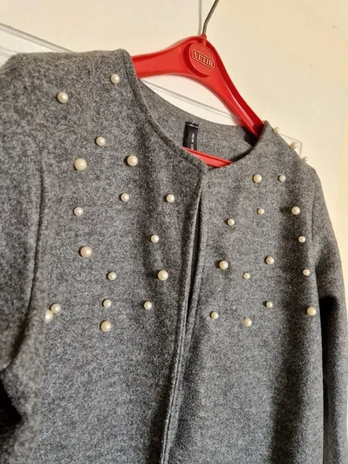 Veste grise moucheté perles nacrées - photo numéro 2