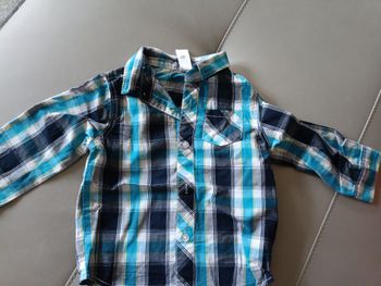 Chemise a carreaux bleus