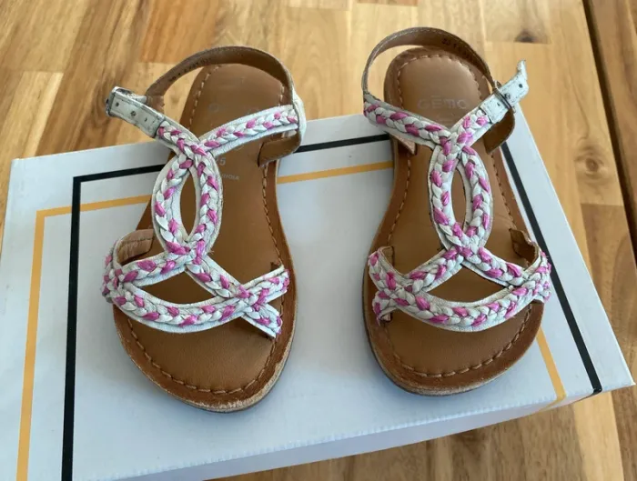 Sandale blanche et rose Gémo