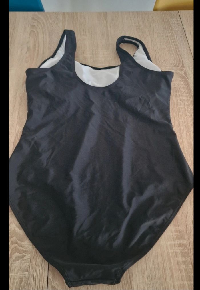 Maillot de bain - photo numéro 2