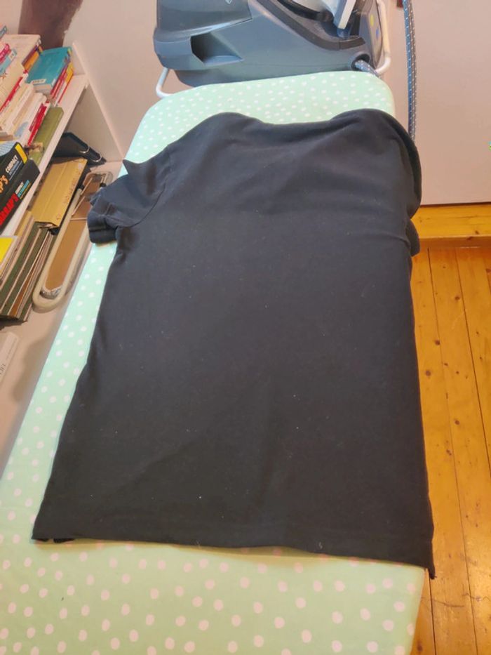 Polo noir - photo numéro 3