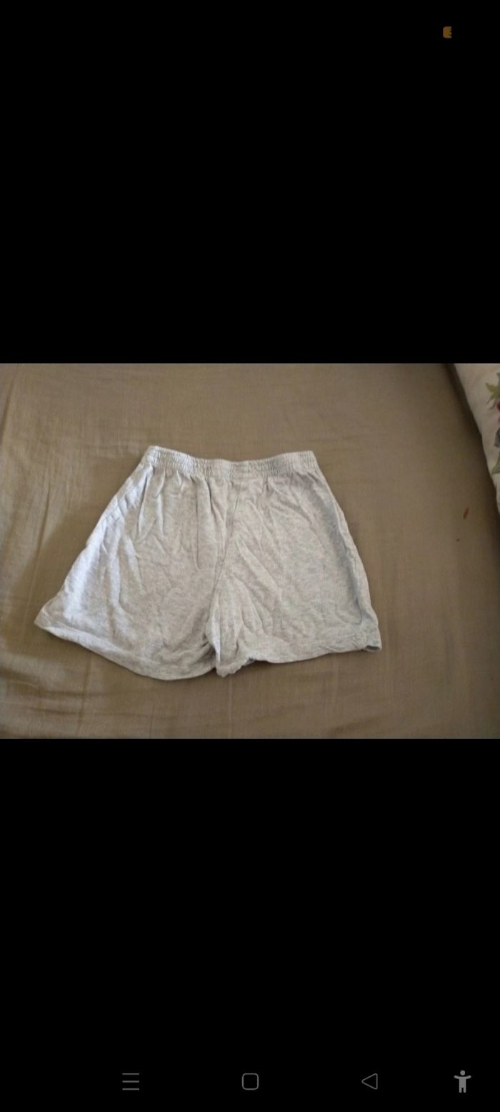 Short - photo numéro 2