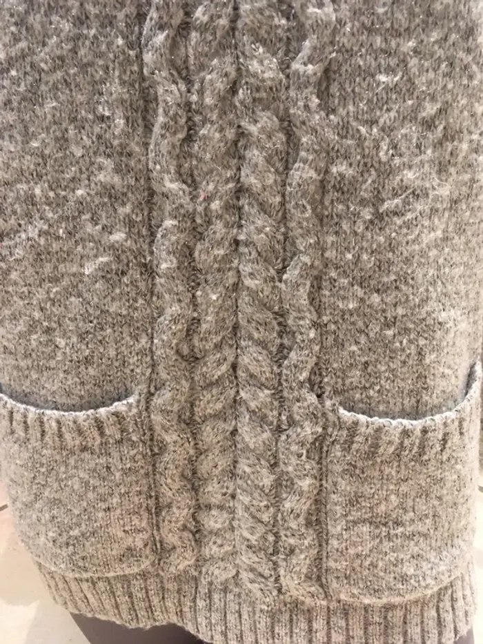 Magnifique pull tout doux tout chaud effet scintillant en 46 excellent état - photo numéro 3