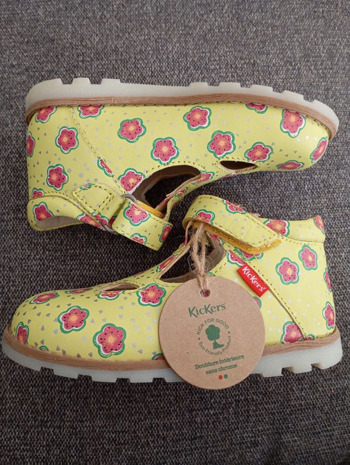 Kickers neuves pour fille en taille 24