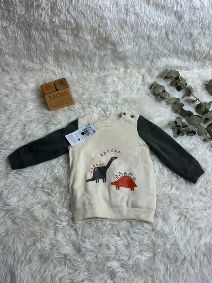 Pull dinosaure Orchestra taille 9 mois