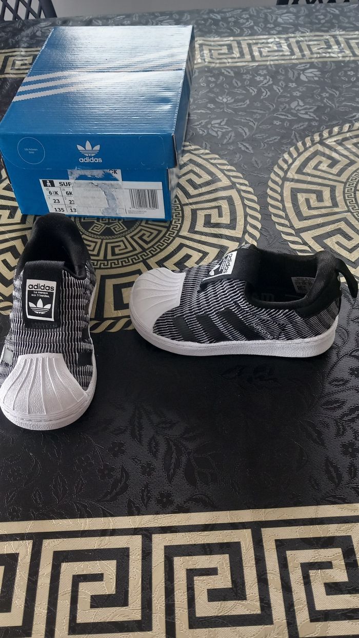 Baskets adidas pointure 23 - photo numéro 3