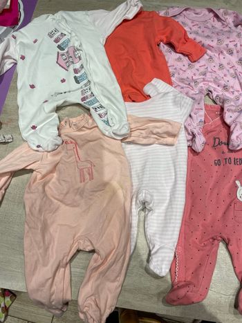 Lot 10 pyjamas fille 1 et 3 mois