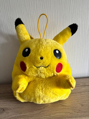 Peluche , sac de rangement office Pokémon pikachu Nintendo