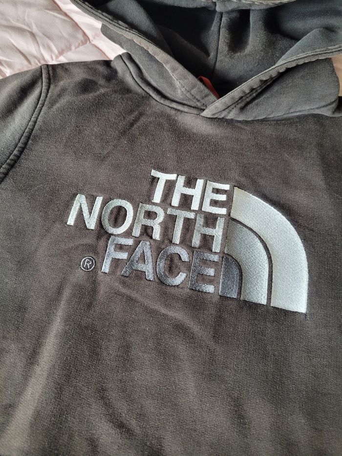 sweat the north face 12ans (5e) - photo numéro 2