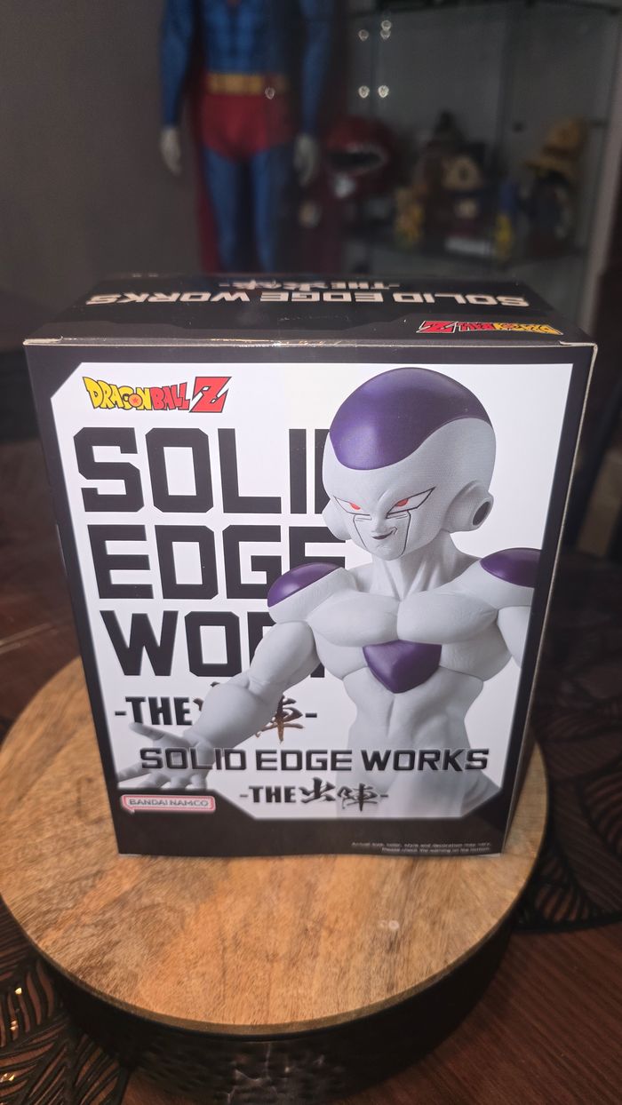 Figurine freezer bandai
