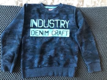 Pull bleu camouflage industry U 10 ans