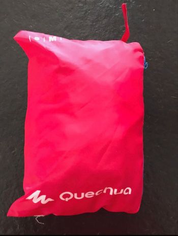 Kway Quechua rose pour femme