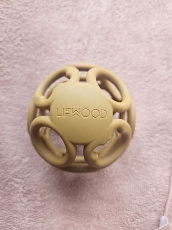 Balle sensoriel silicone Liewood
